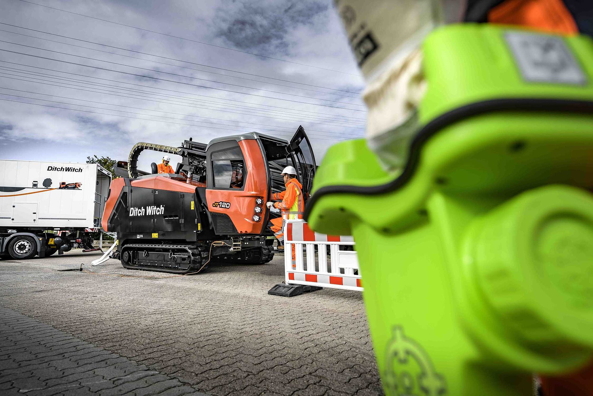 Bild des Horizontalbohrers JT120 von Ditch Witch (Händler: RICONA aus Erfurt)