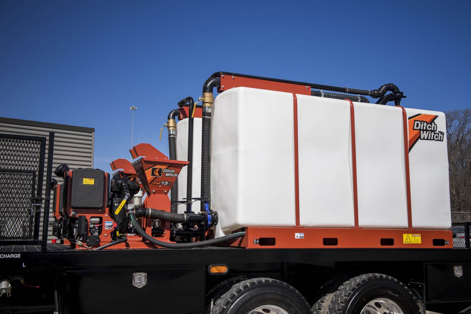 Abbildung einer Ditch Witch Mischanlage FM13 E Modular