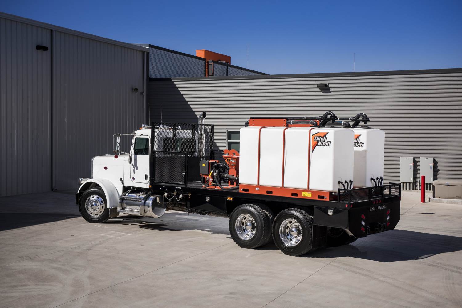 Abbildung von der Ditch Witch Mischanlage FM 13X